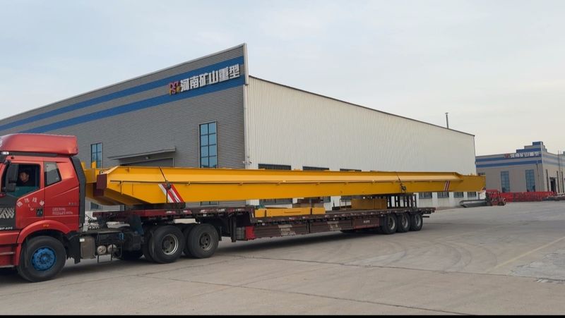 電動葫蘆橋式起重機 LH10t-27.95m 電動單梁起重機 LD5t—23.3m 制作完成，發往浙江省金華市交付客戶使用