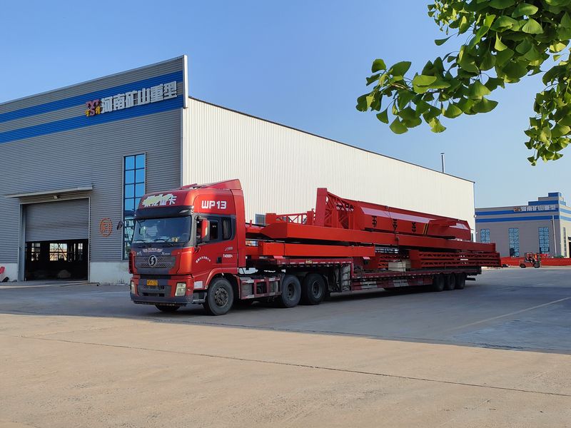 電動葫蘆門式起重機 2臺 MHxh10t—25m 外懸5/5m MHxh5t—23m 外懸4.5/4.5m 制作完成，發往青海交付客戶使用